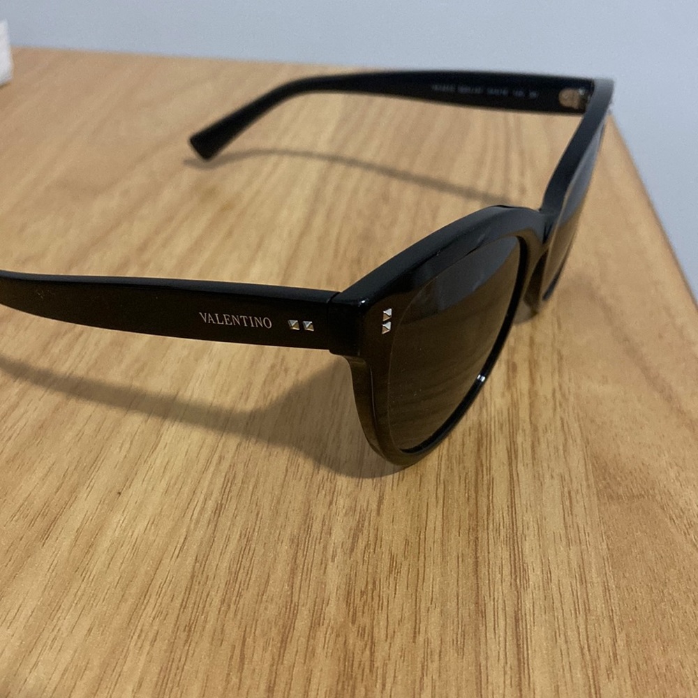 Valentino sunglasses